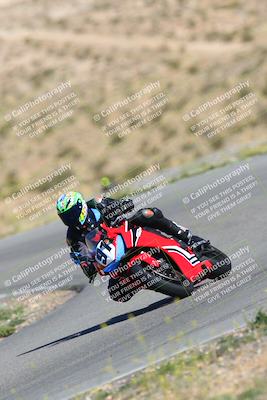 media/Oct-14-2023-TrackXperience (Sat) [[0517685739]]/Level 3/session 2 turn 4 RED FLAG/